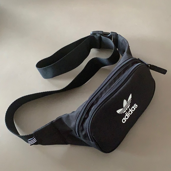 Adidas cross body bag. - Picture 1 of 2